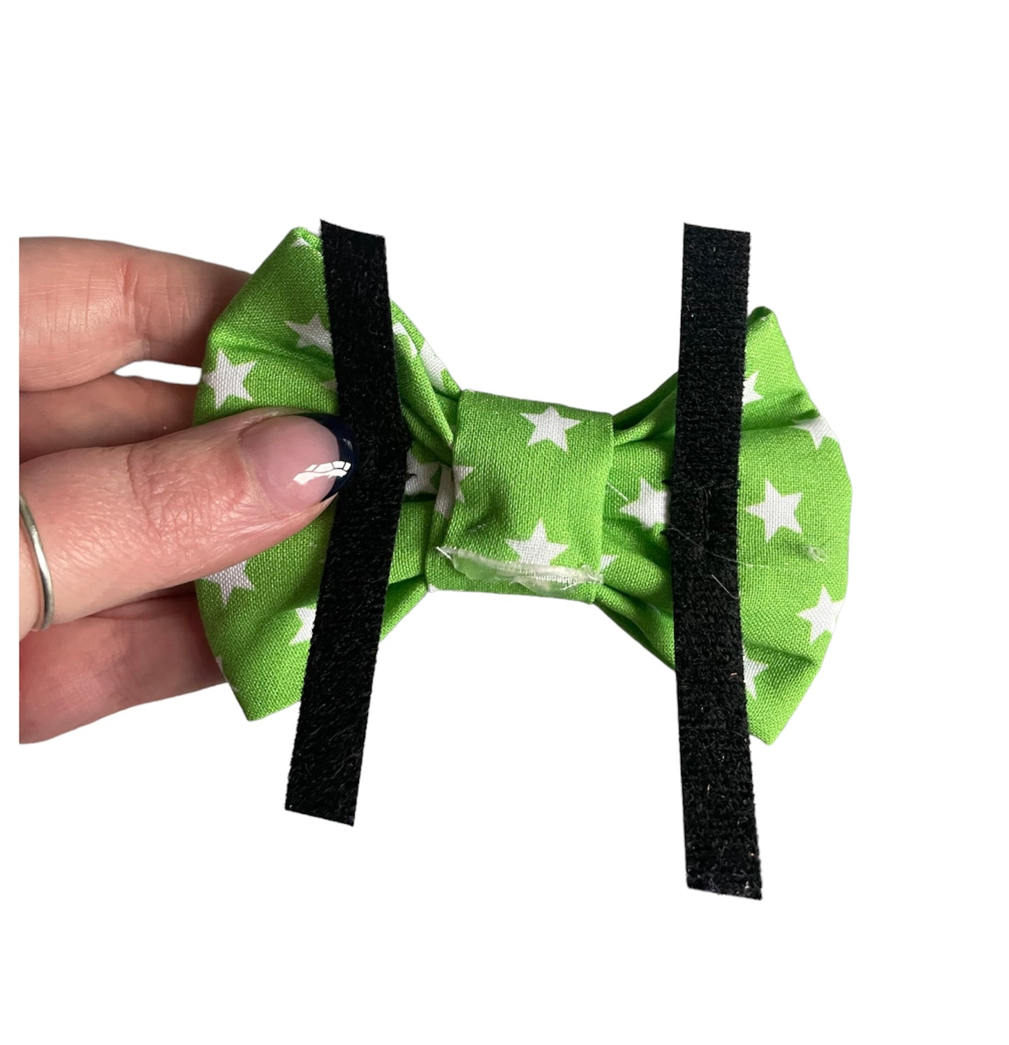 Green star bows, dog bows