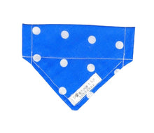 Load image into Gallery viewer, Blue spot dog/pet bandana

