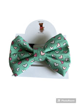 Load image into Gallery viewer, Mint heart bows, dog bows
