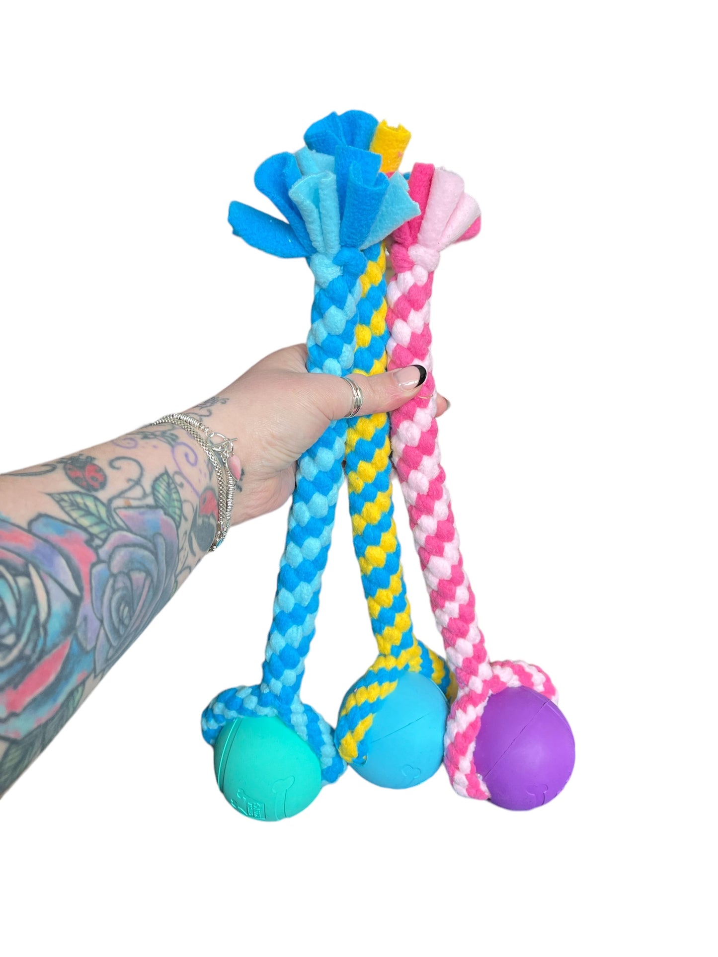 Ball tug toy, 3 colours and 2 sizes of balls