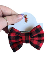 Load image into Gallery viewer, Red checked bows, dog bows
