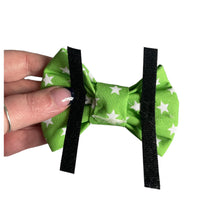 Load image into Gallery viewer, Green star bows, dog bows
