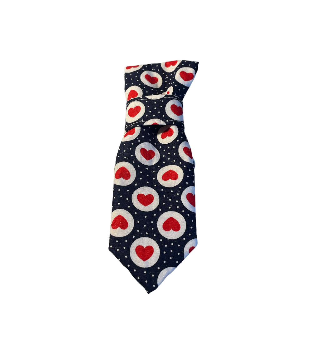 Hearts dog tie for on the collar