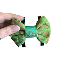 Load image into Gallery viewer, Leafy bows, dog bows
